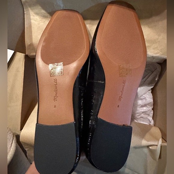 Madewell Mylie T-Strap Flats Black NWT - Picture 6 of 8